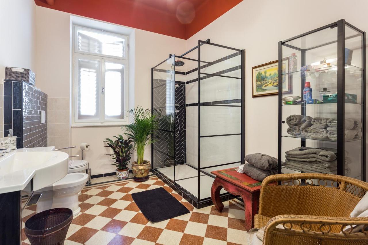 La Casa Di Gatsby Lusso In Pieno Centro Con Parcheggio Apartman Gorizia Kültér fotó