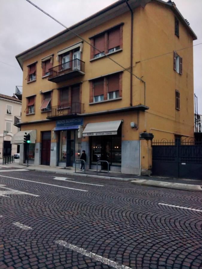 La Casa Di Gatsby Lusso In Pieno Centro Con Parcheggio Apartman Gorizia Kültér fotó